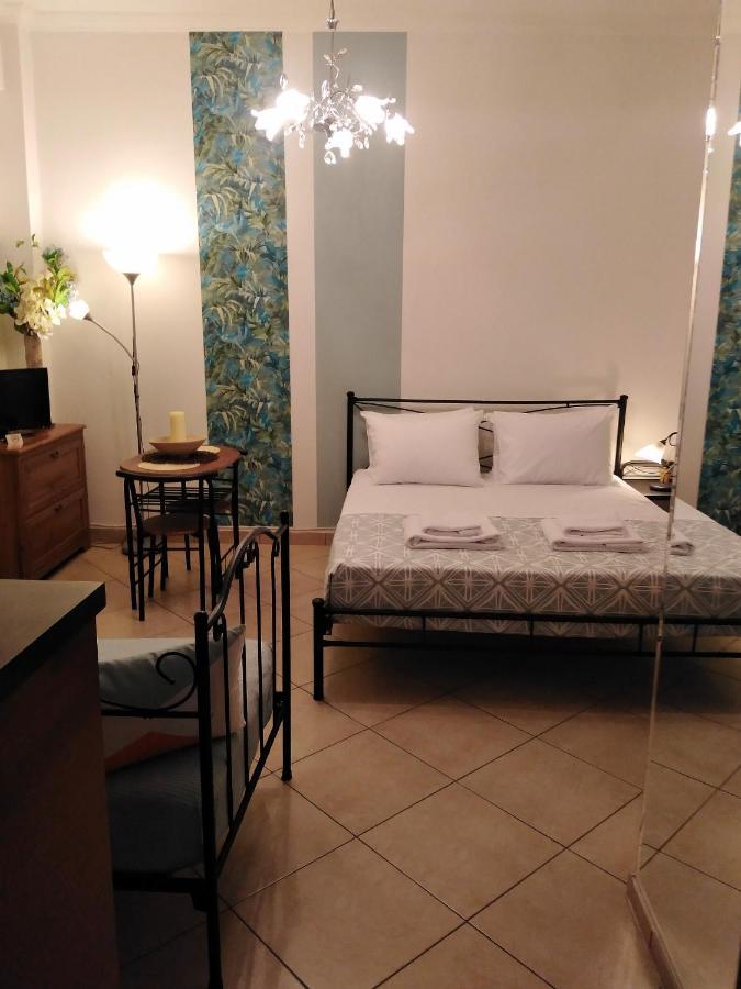 La Casa Di Maria Apartment เอเธนส์ ภายนอก รูปภาพ