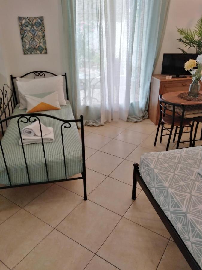 La Casa Di Maria Apartment เอเธนส์ ภายนอก รูปภาพ